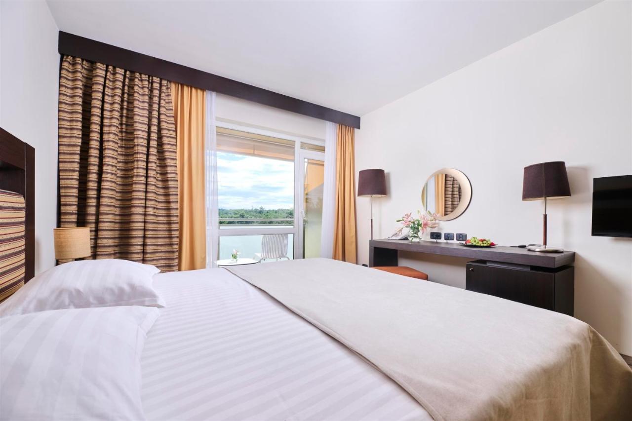 Hotel Garden Istra Plava Laguna أوماغ المظهر الخارجي الصورة