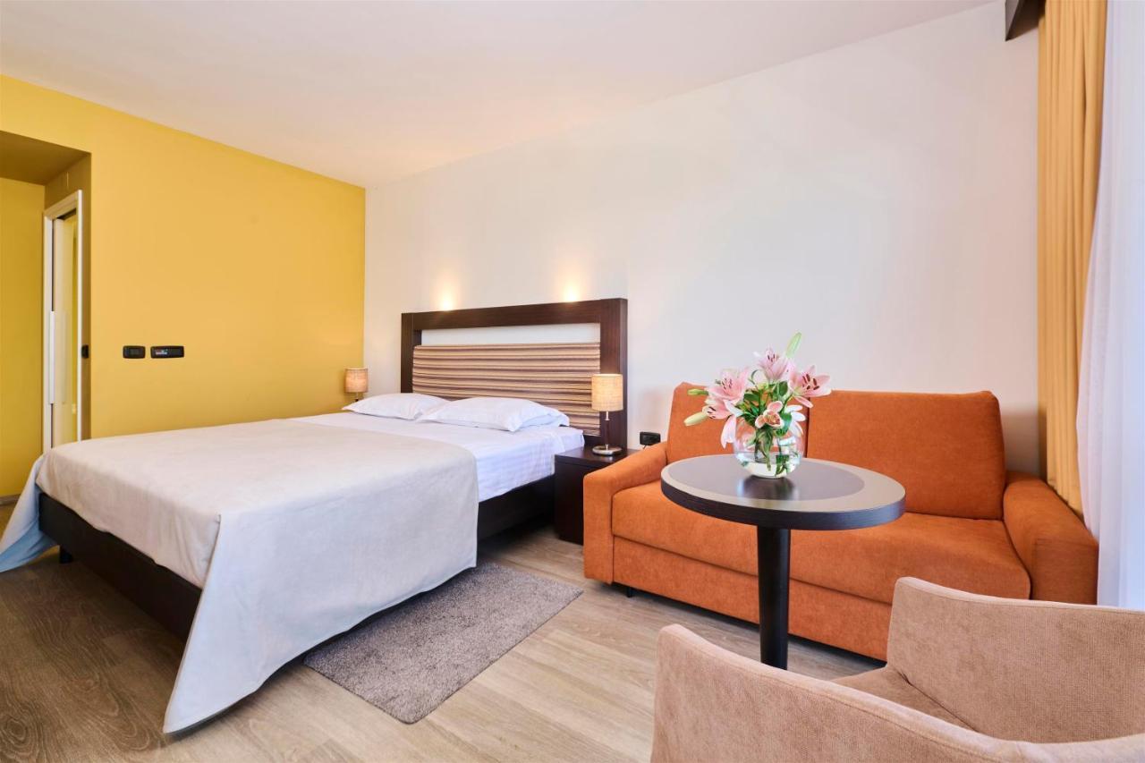 Hotel Garden Istra Plava Laguna أوماغ المظهر الخارجي الصورة