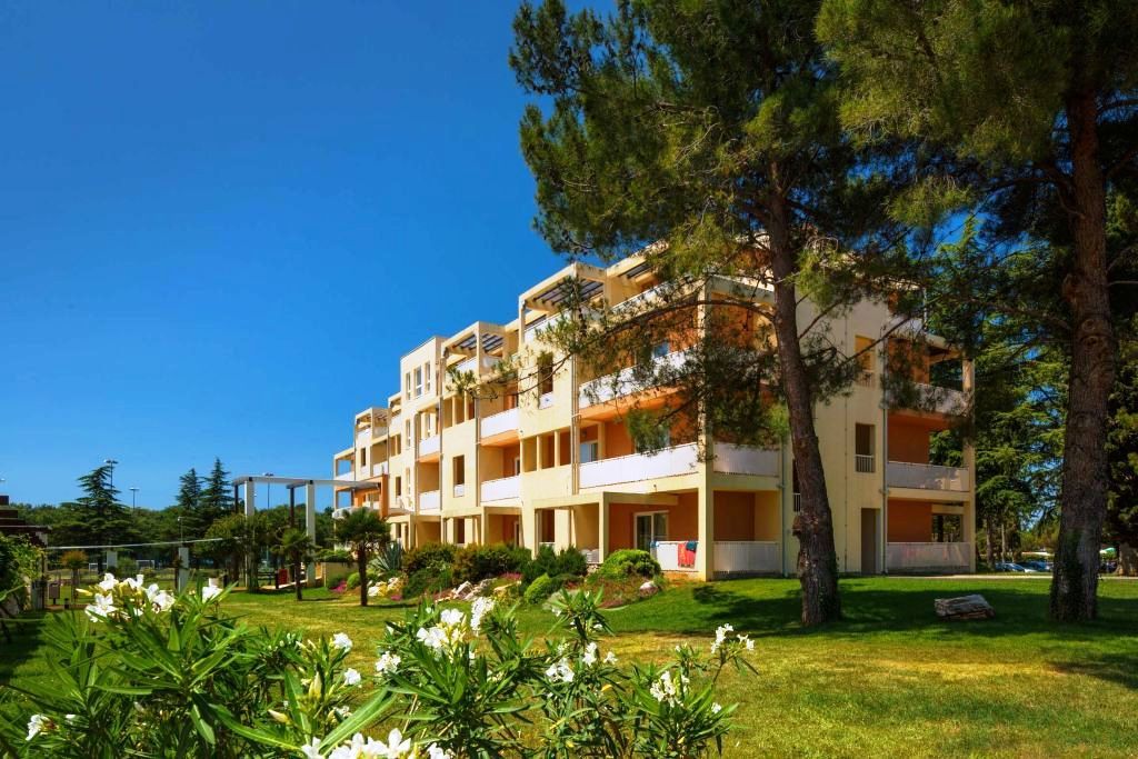 Hotel Garden Istra Plava Laguna أوماغ المظهر الخارجي الصورة