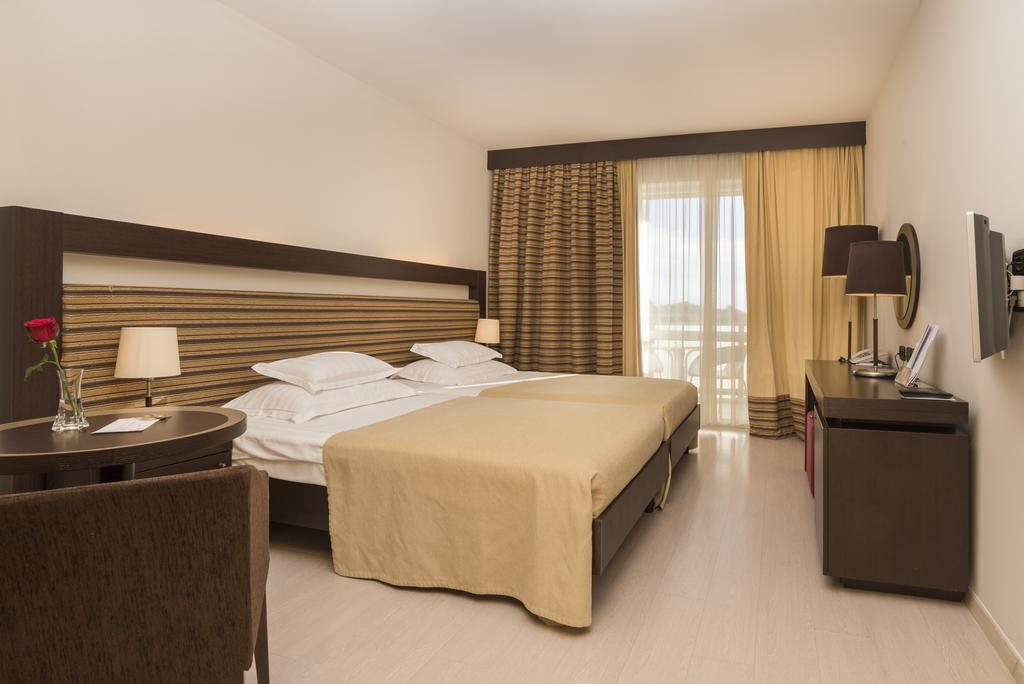 Hotel Garden Istra Plava Laguna أوماغ المظهر الخارجي الصورة