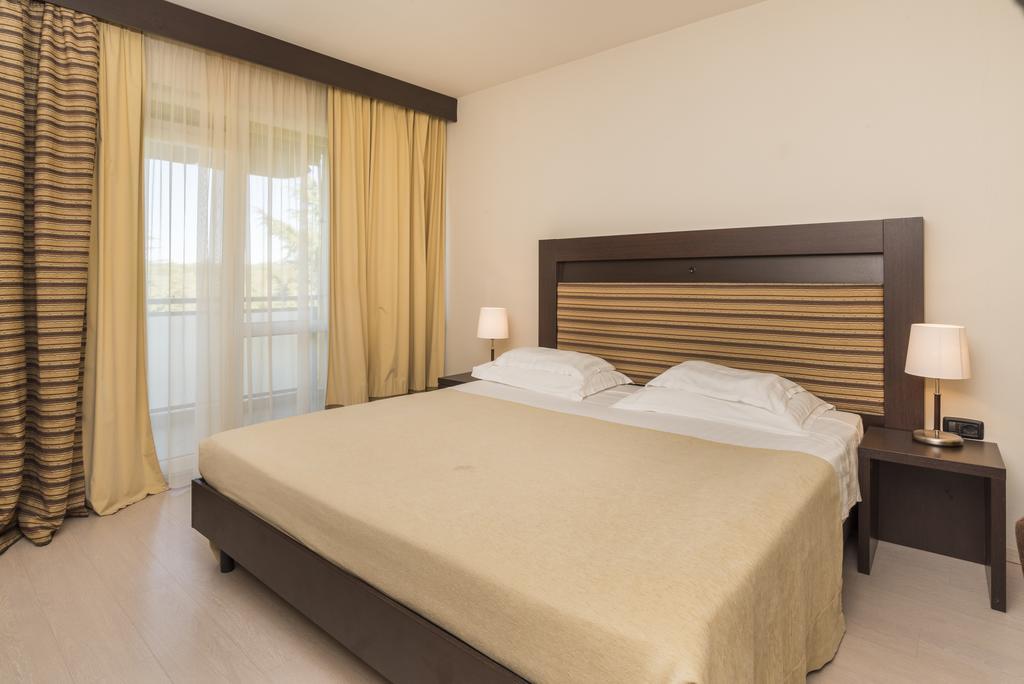 Hotel Garden Istra Plava Laguna أوماغ المظهر الخارجي الصورة